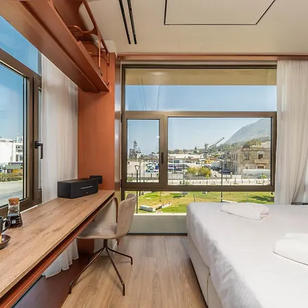 Oniros Residences فندق سودا