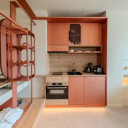 Oniros Residences Hotell 3*
