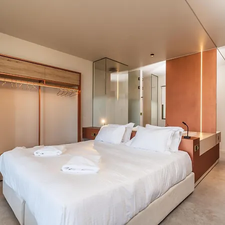Hotel Oniros Residences Souda